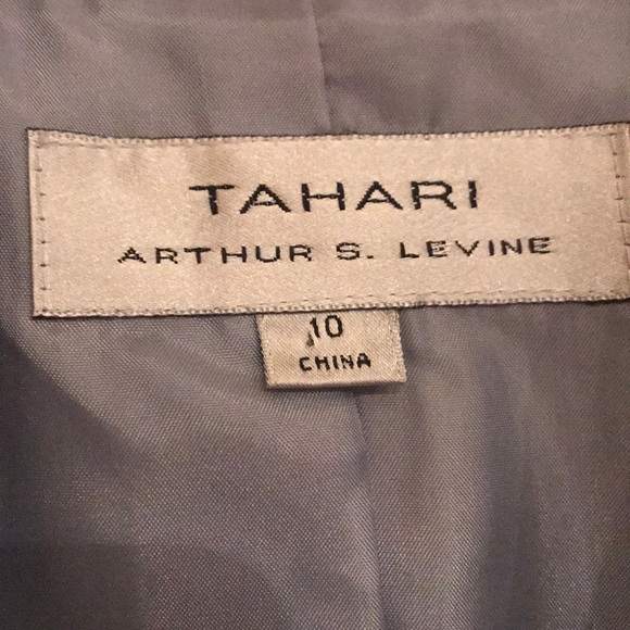 Tahari women’s 2 piece suit - Picture 7 of 8
